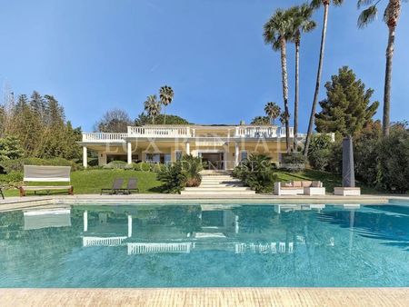 villa de luxe de 5 pièces en location antibes  provence-alpes-côte d'azur