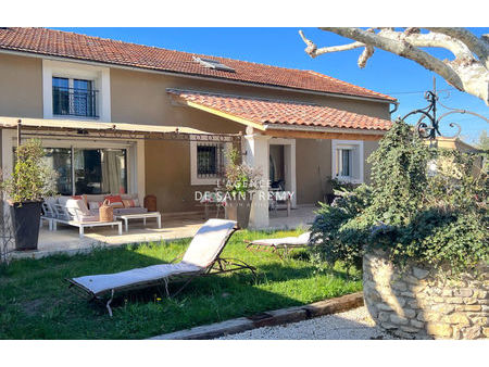 vente maison 7 pièces 200 m² saint-rémy-de-provence (13210)