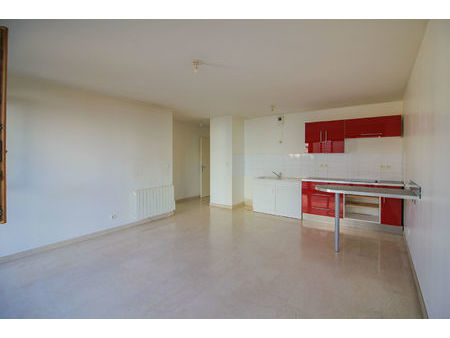 appartement 2 pièces avec garage - 50 m2 - 69008 lyon (proche monplaisir)