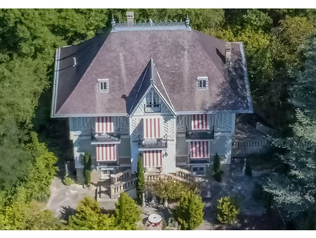 magnifique maison individuel en bord de seine  calme  sans vis à vis  22 min de paris vide