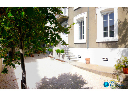 local professionnel - 12m² - st priest en jarez