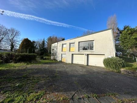 vente maison à saint-pierre-de-coutances (50200) : à vendre / 205m² saint-pierre-de-coutan
