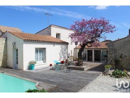 vente maison piscine à saint-xandre (17138) : à vendre piscine / 138m² saint-xandre