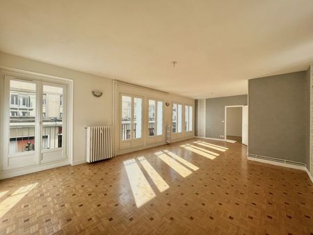 appartement 5 pièces 103 m²