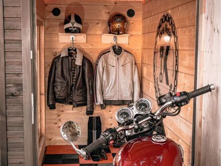 recherche garage moto