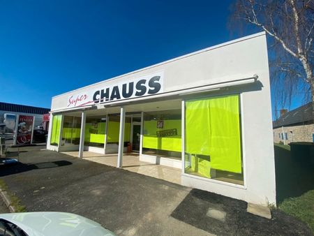 local commercial 233 m²