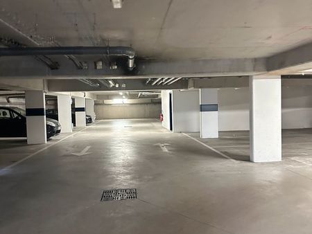 place parking sous sol residence neuve