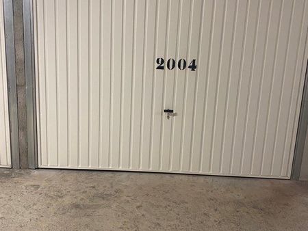 garage fermé - beausoleil