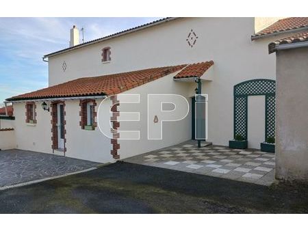 vente maison 204 m² la plaine (49360)