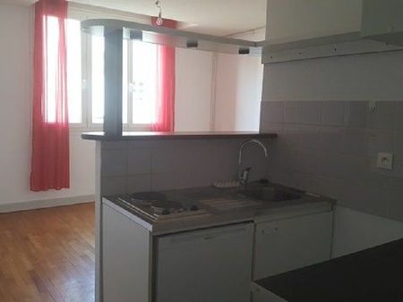 location appartement  33.17 m² t-2 à la souterraine  355 €