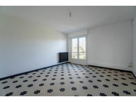 location appartement  m² t-4 à parentis-en-born  800 €