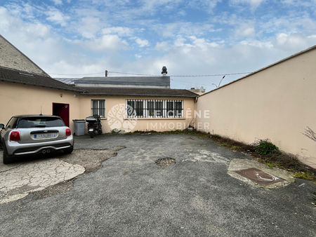 local commercial le chesnay 3/4 pièces 68.52 m²