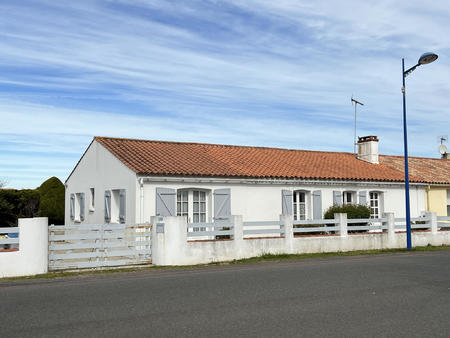 vente maison à saint-mathurin (85150) : à vendre / 102m² saint-mathurin