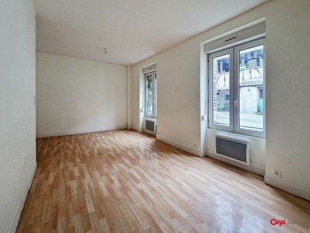 location appartement  m² t-3 à montargis  543 €