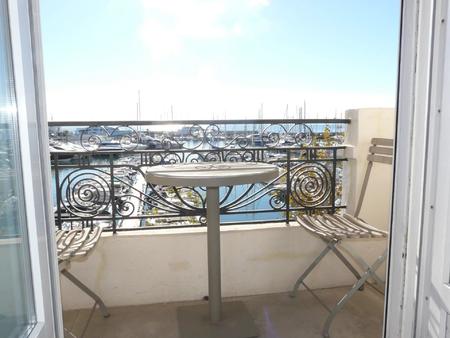 charmant duplex 3 pieces avec toit terrasse et vue mer panoramique
