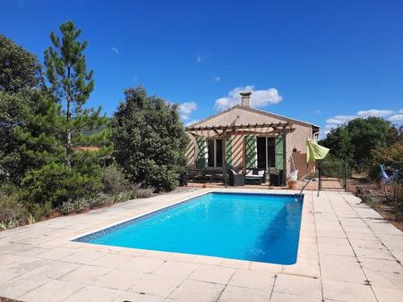 villa 4 faces de 90 m² habitables avec 4 chambres sur 1140 m² de terrain avec piscine et..