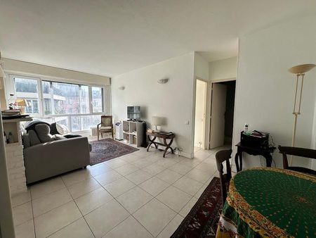 location appartement 2 pièces 45 m²