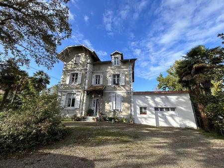 belle maison de maître avec appartement indépendant