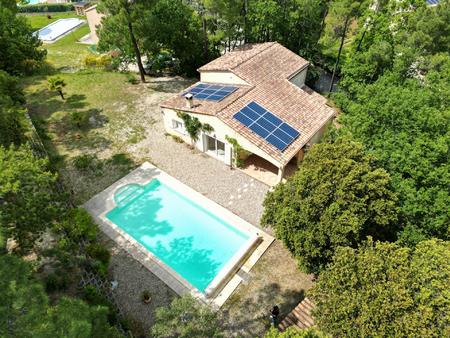 villa 177 m² - piscine - 2100 m² terrain arbore