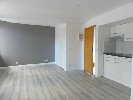 location appartement  35.61 m² t-1 à attichy  570 €
