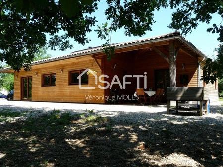maison ossature bois de 210m² habitable sur 3 200 m² de terrain