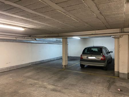 location place de parking en sous-sol sécurisé av. m. dormoy / vallières / salins