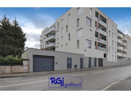 vente appartement 3 pièces 59 m² bourgoin-jallieu (38300)