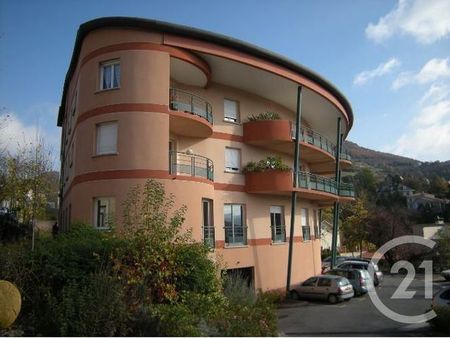 appartement t3 à louer - 3 pièces - 76 52 m2 - st affrique - 12 - midi-pyrenees