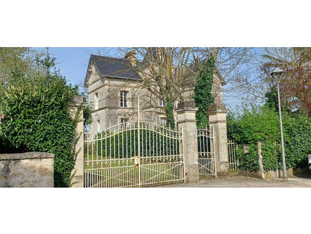 vente propriété sainte-gemme-la-plaine : 695 000€
