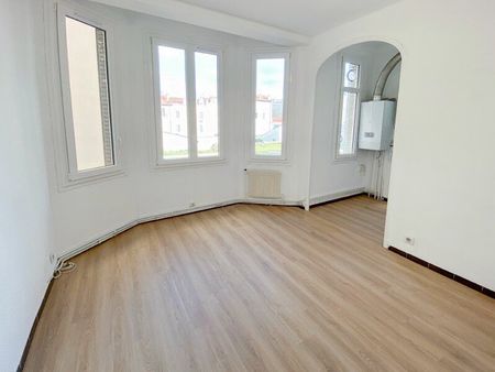 location appartement  33.03 m² t-2 à cannes  850 €