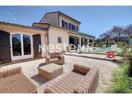 villa draguignan - 117m² sur 665m² de terrain - 4 chambres - garage et piscine