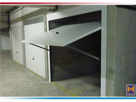garage / box 13m²