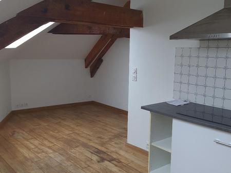 location appartement saint-vincent-de-connezac (24190) 2 pièces 30m²  295€