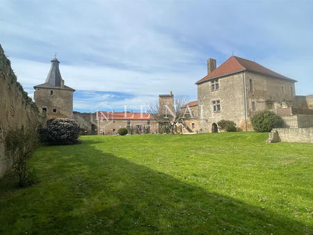 vente château parthenay : 820 000€ | 400m²