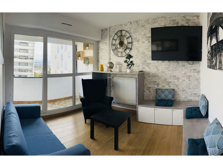 location appartement 4 pièces 69 m² pontoise (95000)