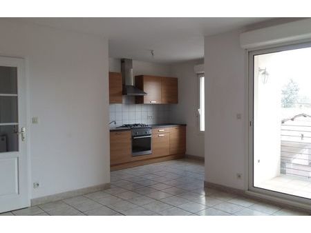 location appartement 2 pièces 46 m² belleville-en-beaujolais (69220)