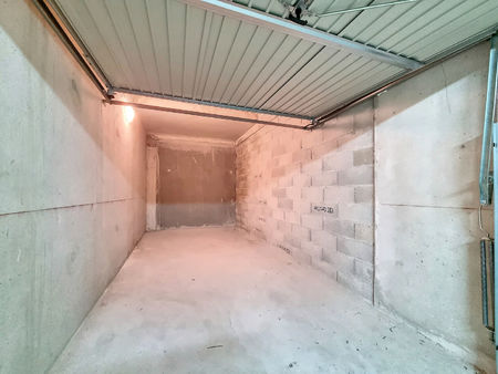 garage / box la ciotat 14.5 m2