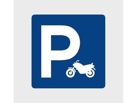 places parking 2 roues/motos/scooters boujan (34)
