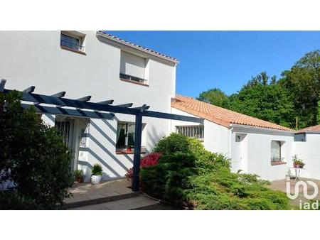 vente maison à pont-saint-martin (44860) : à vendre / 162m² pont-saint-martin