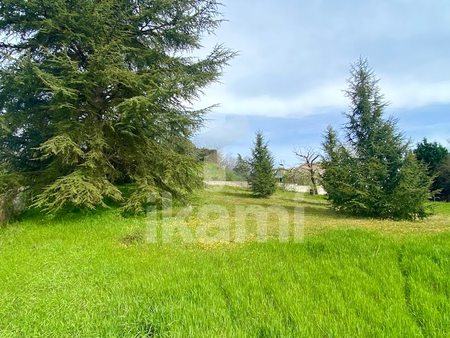 vente terrain 750 m²