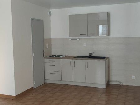 location appartement  m² t-2 à vallon-pont-d'arc  430 €