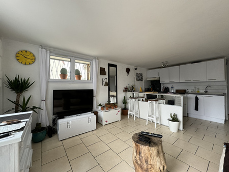 appartement 2 pièces - 36m² - puiseux en france