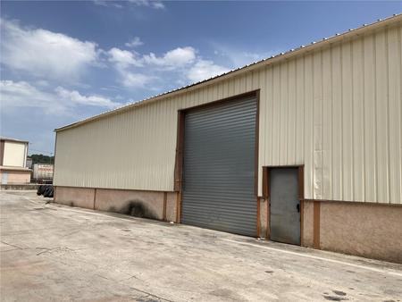 location d'entrepôt de 674 m² à flassans-sur-issole - 83340