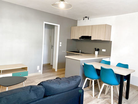 location appartement 2 pièces 30m2 rodez 12000 - 515 € - surface privée