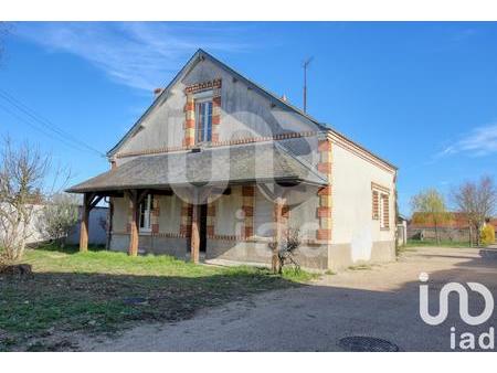 vente maison à neuville-aux-bois (45170) : à vendre / 286m² neuville-aux-bois