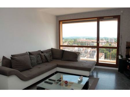 appartement t2 58 m² avec balcon