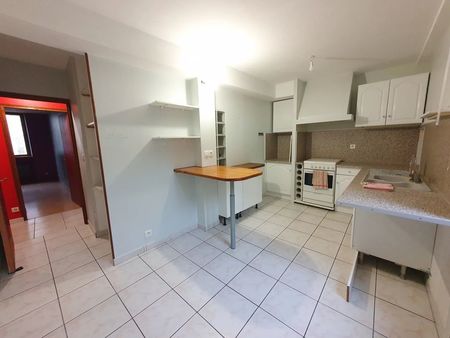 appartement 3 pièces 103 m²