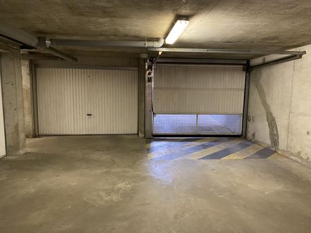 garage 30 m² bourgoin jallieu