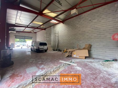 local commercial 152 m²