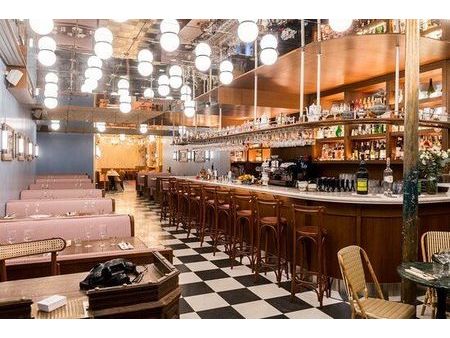 bar  brasserie 800 m² roissy en france
